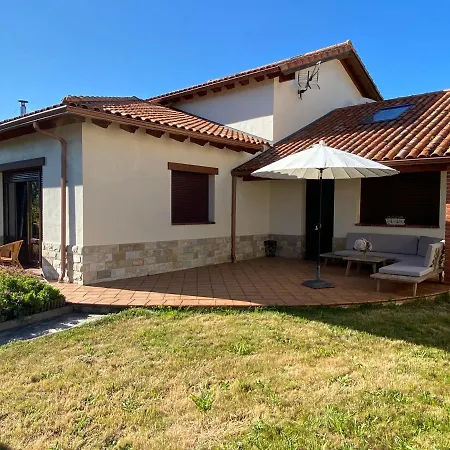 La Casa Del Peregrino A 4km De Cudillero Feriehus